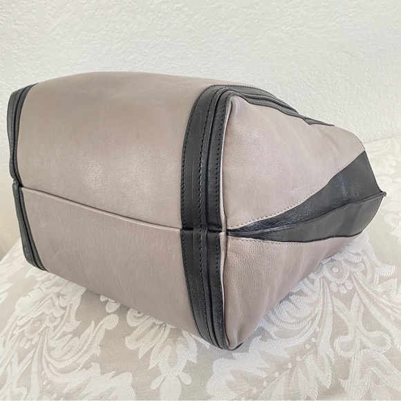 Chloe East-West Tote Bag gray black - Picture 5 of 14